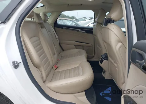 2016 Ford Fusion Se z USA, uszkodzony, nr VIN 3FA6P0HDXGR226723